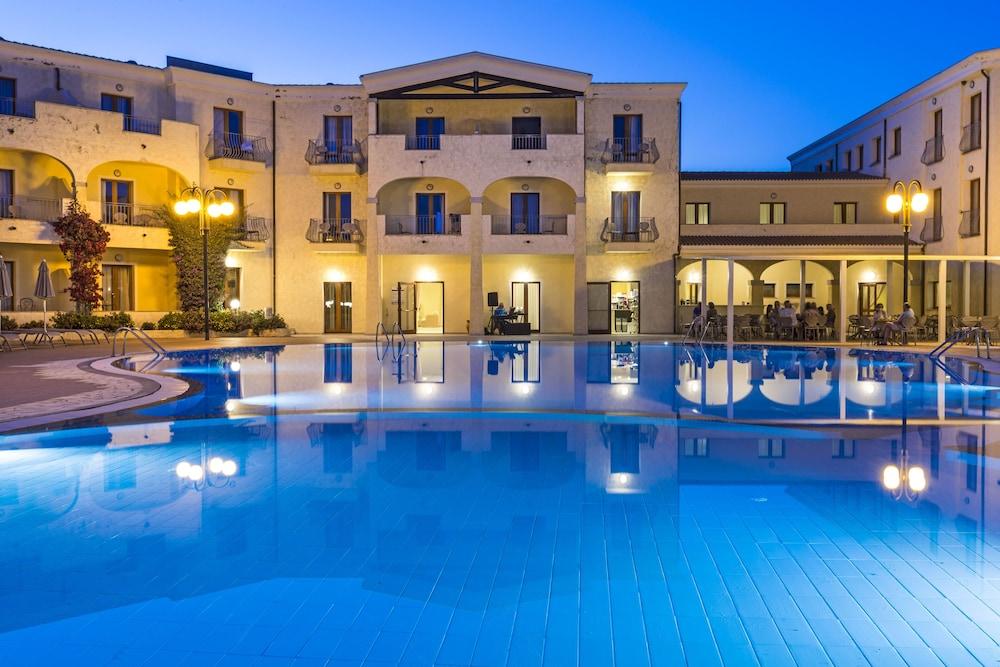 Blu Hotel Morisco Канниджионе Экстерьер фото